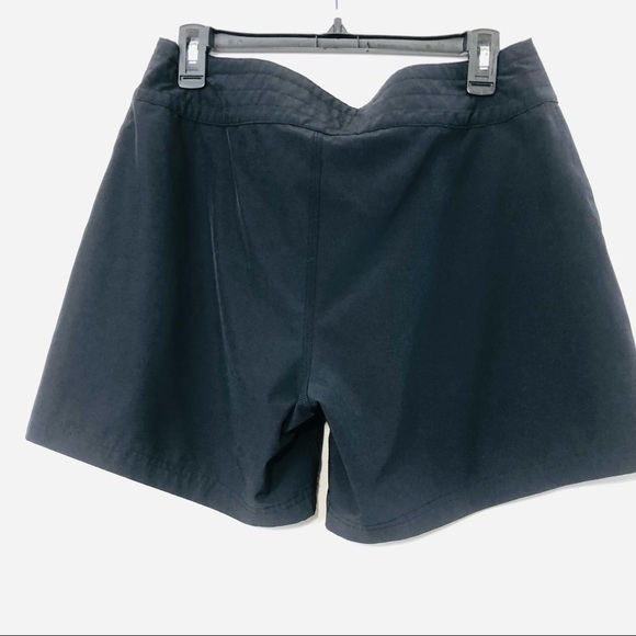 Sold LA BLANCA "All Board" 5-Inch Board Shorts- Black/Gold- Size Medium - Picture 3 of 9